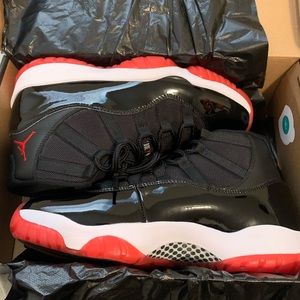 Jordan 11 retro Breds